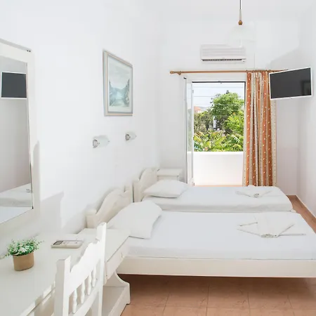 Ξενοδοχείο λουΐζα *